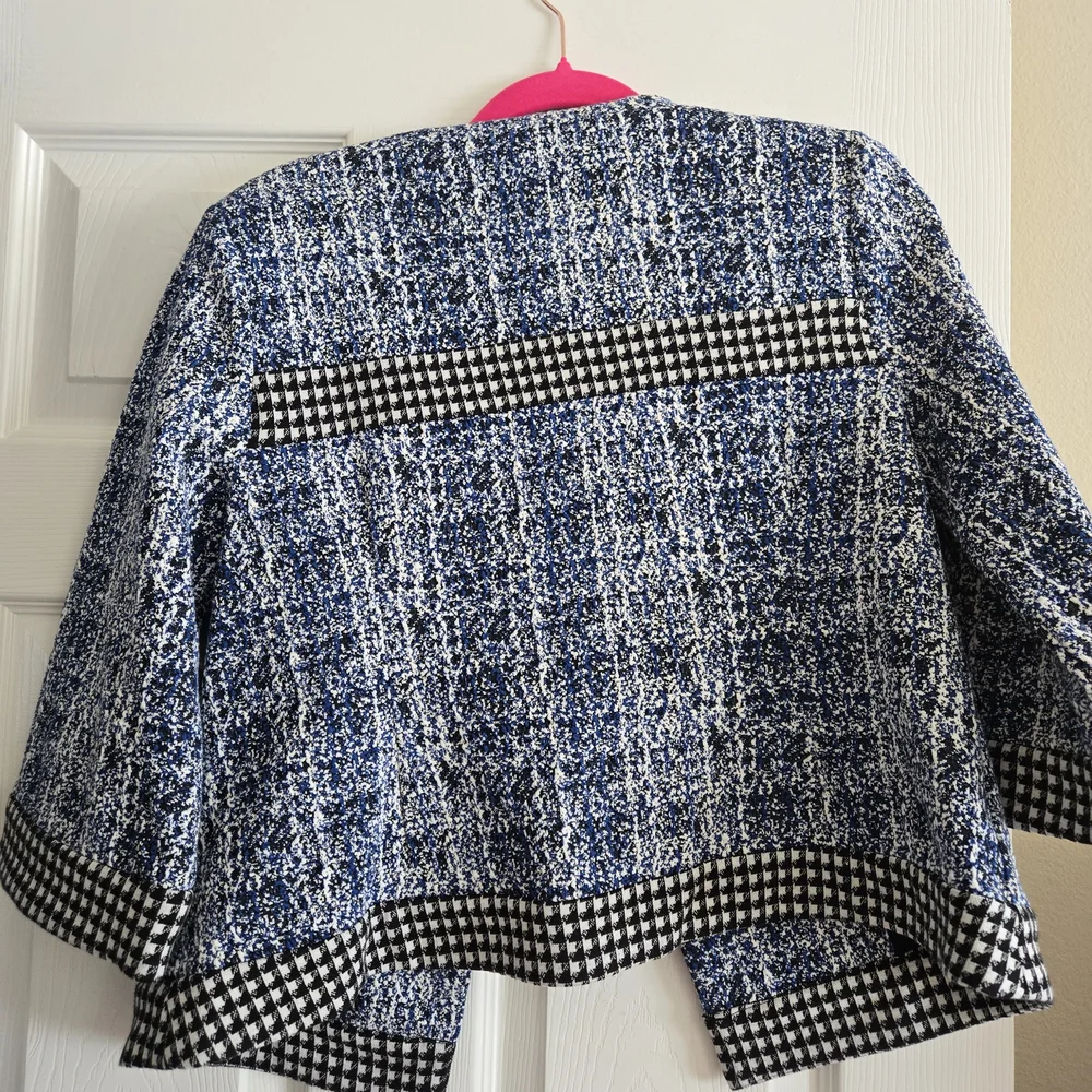CAbi Navy and Black Houndstooth Blazer - Picture 3 of 3
